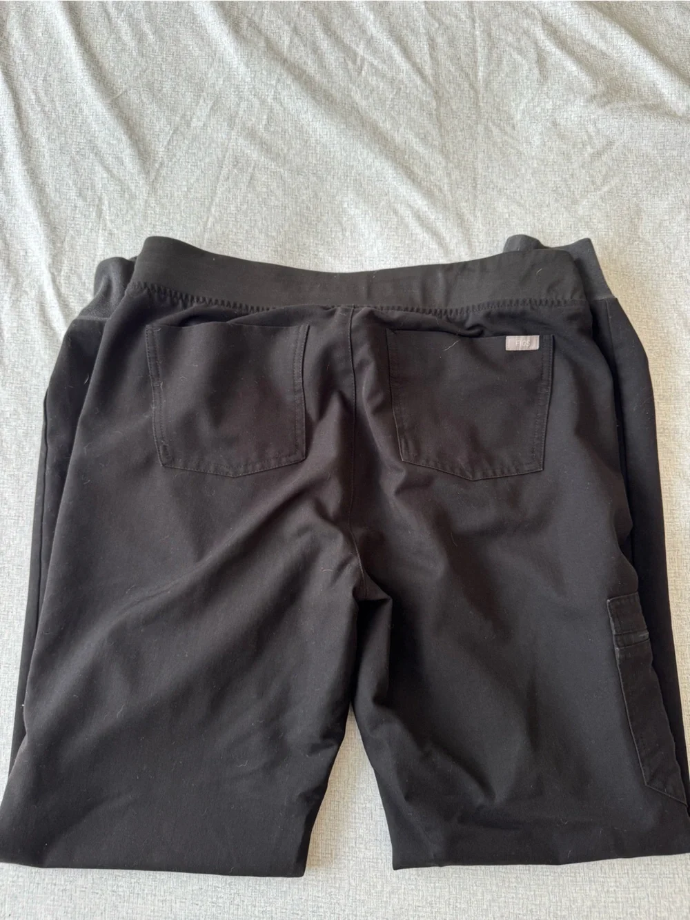 FIGS Men's technical collection joggers